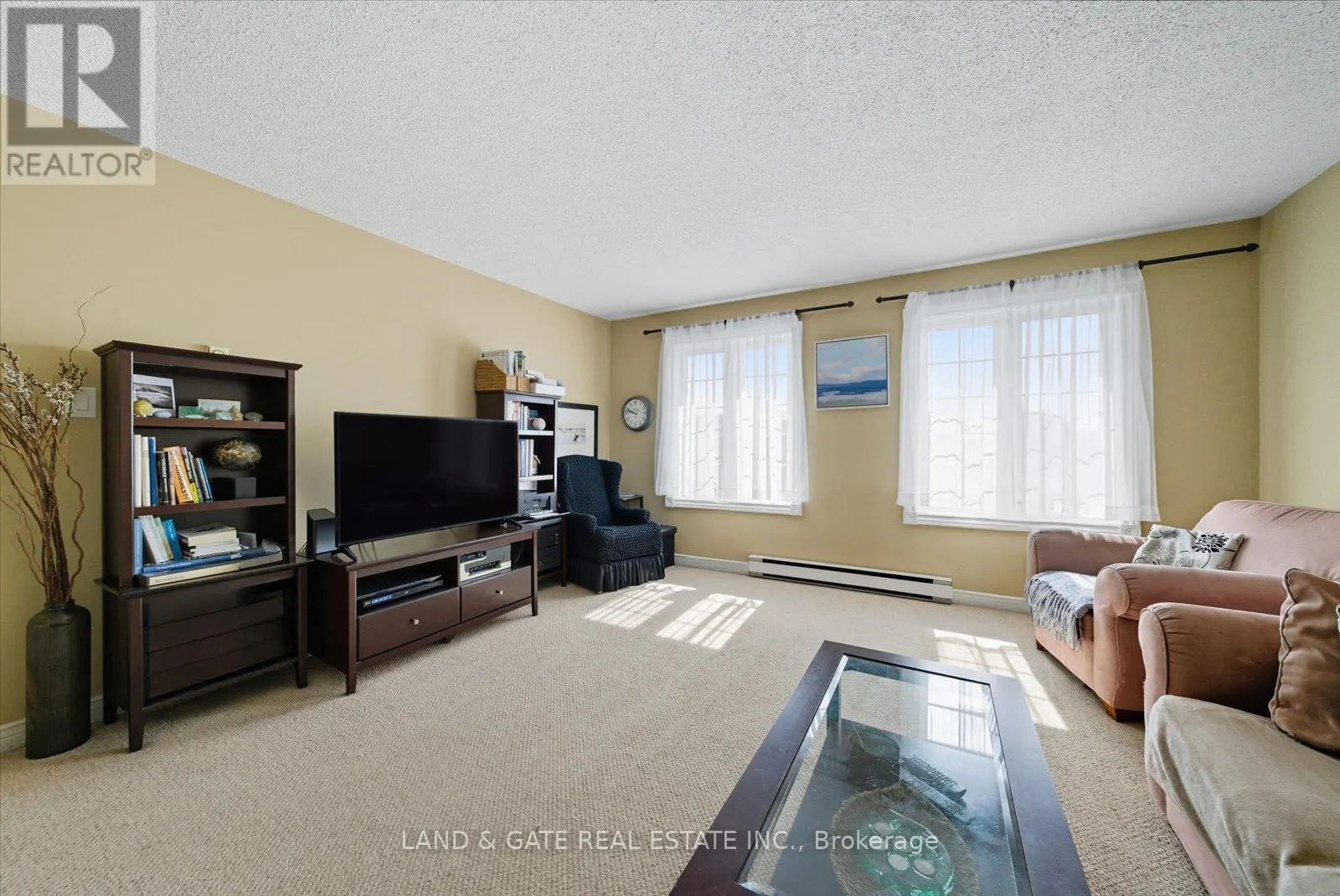 314 HILLSIDE AVENUE