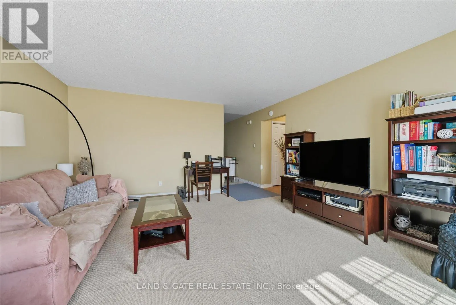314 HILLSIDE AVENUE