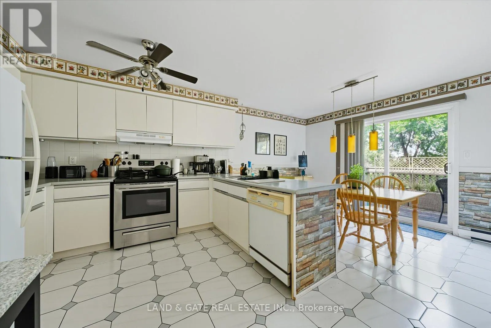 314 HILLSIDE AVENUE