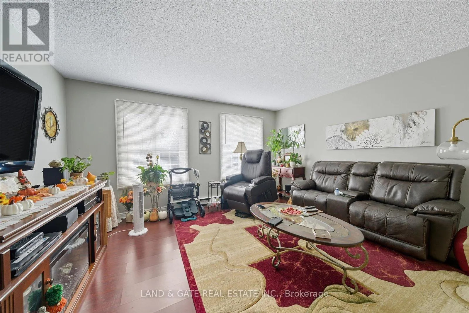314 HILLSIDE AVENUE