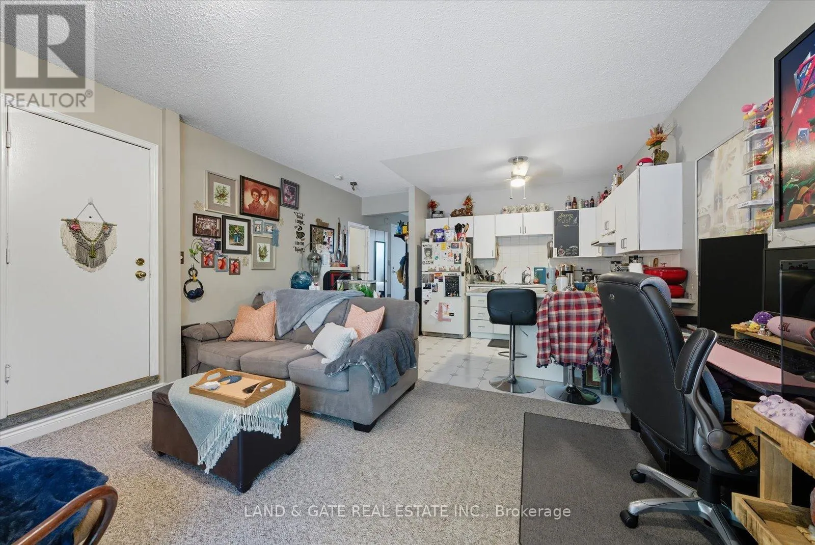 314 HILLSIDE AVENUE