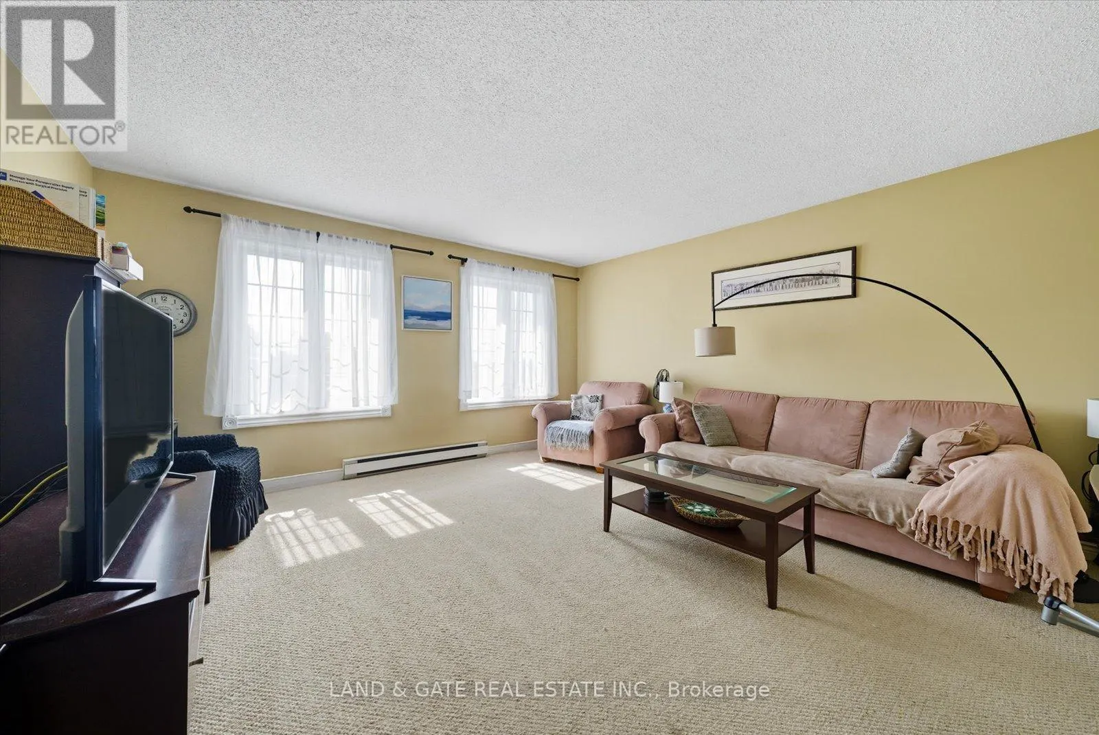 314 HILLSIDE AVENUE