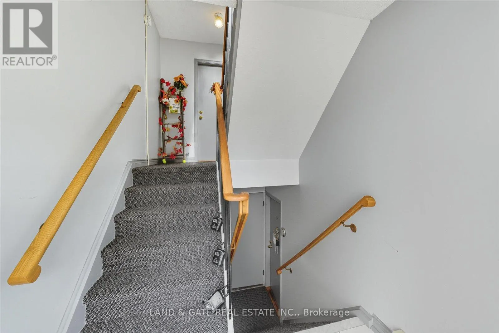 314 HILLSIDE AVENUE