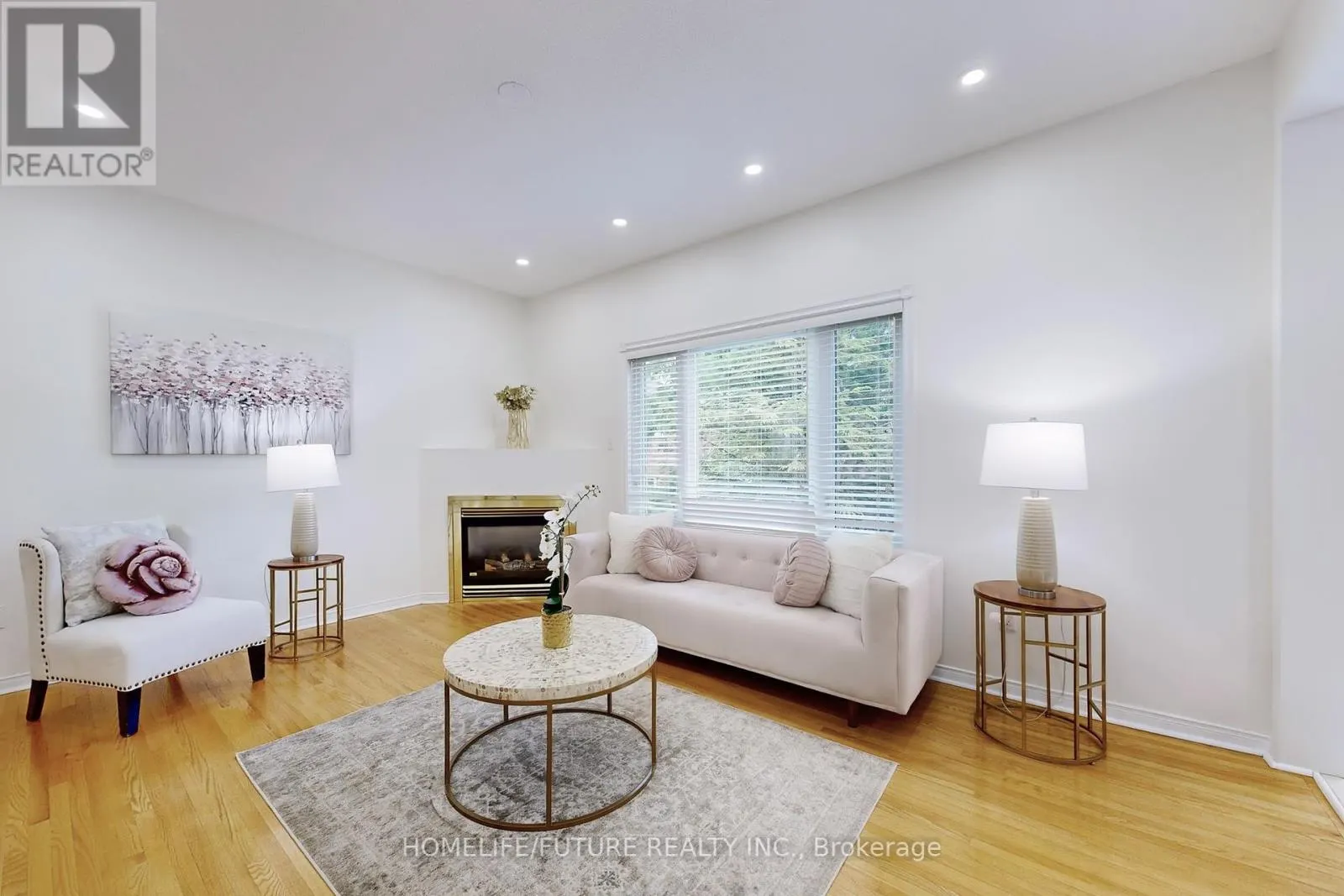 1595 DEERHURST COURT