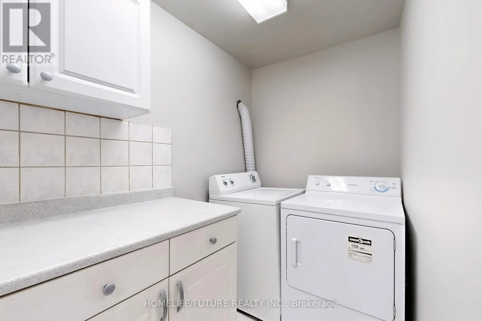 1595 DEERHURST COURT