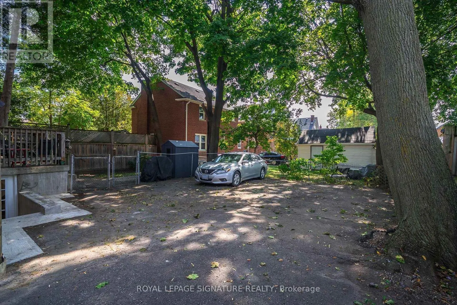 295 ARTHUR STREET