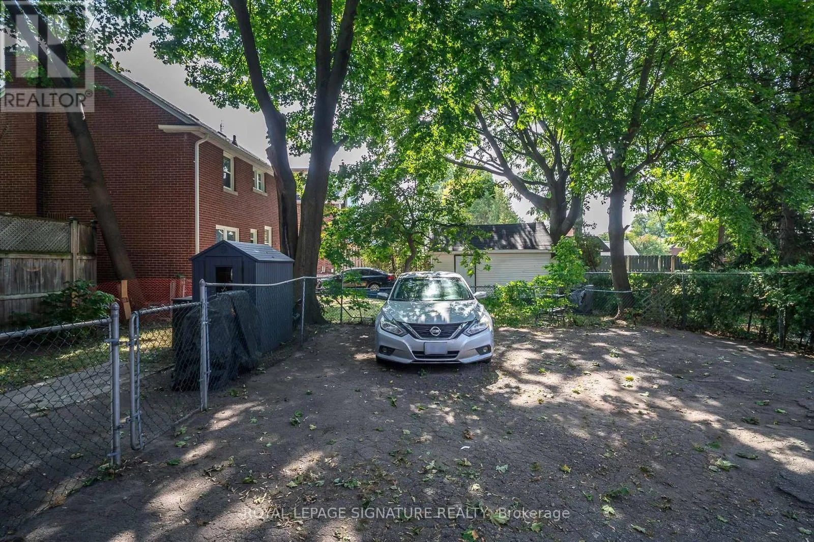 295 ARTHUR STREET