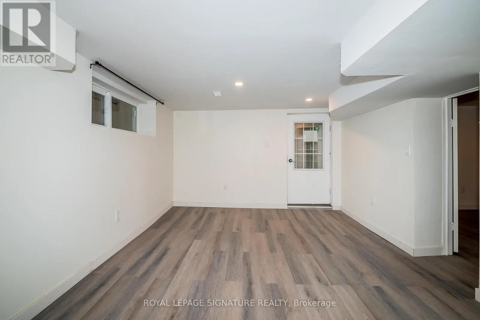295 ARTHUR STREET