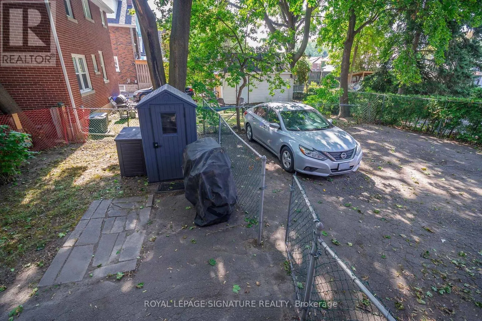 295 ARTHUR STREET
