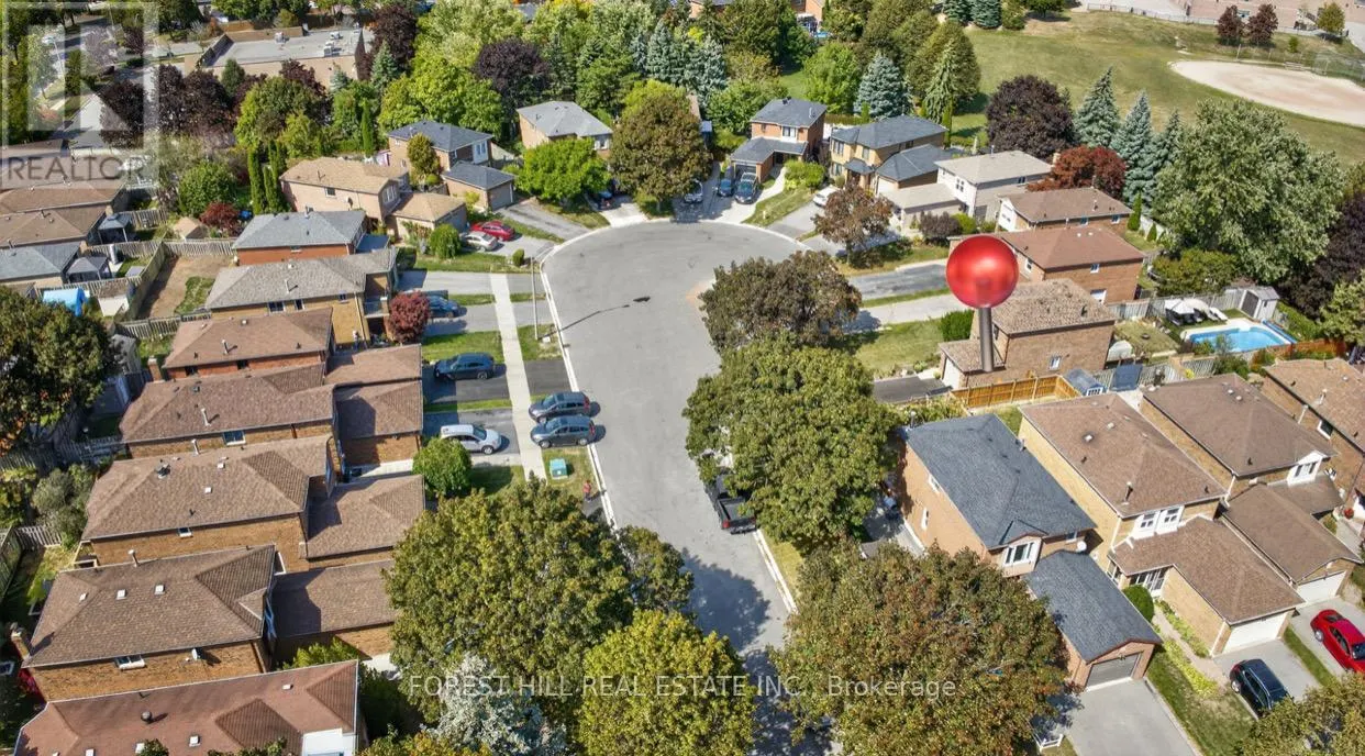 3 BOWERS COURT
