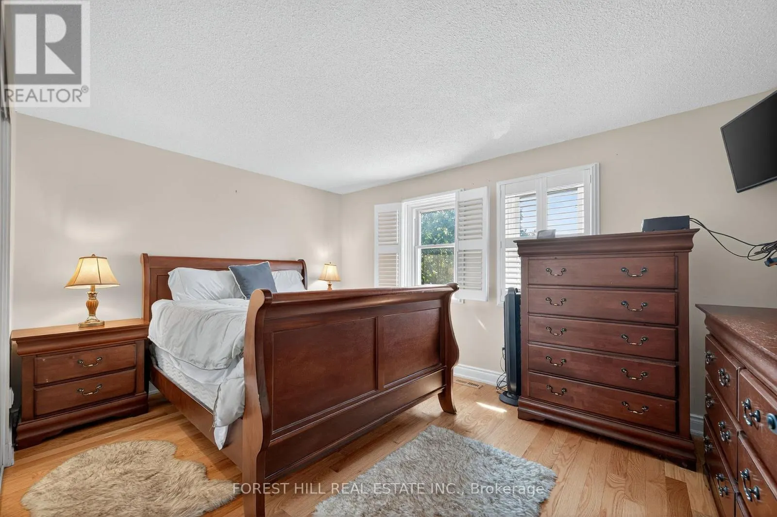 3 BOWERS COURT