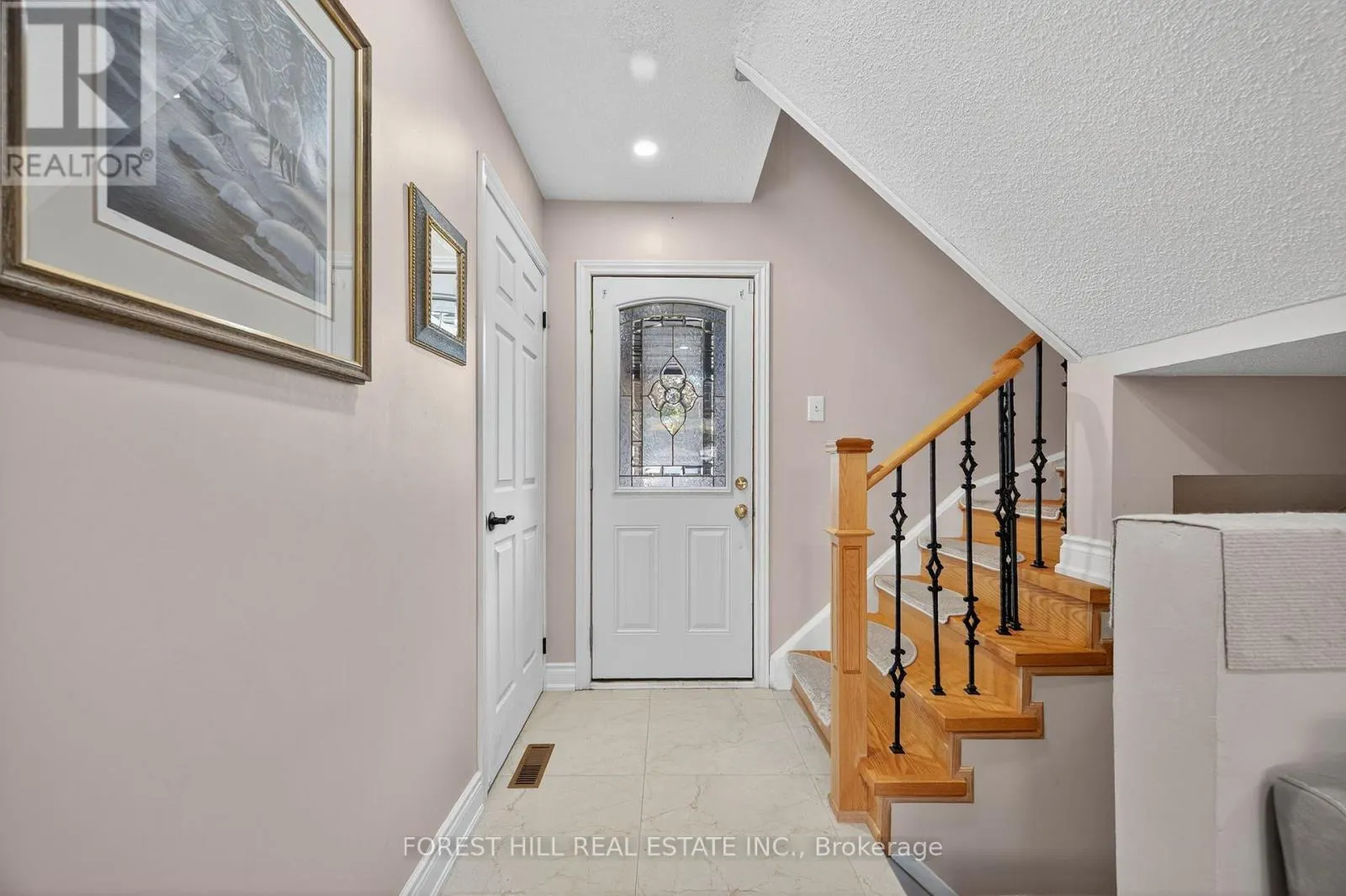 3 BOWERS COURT