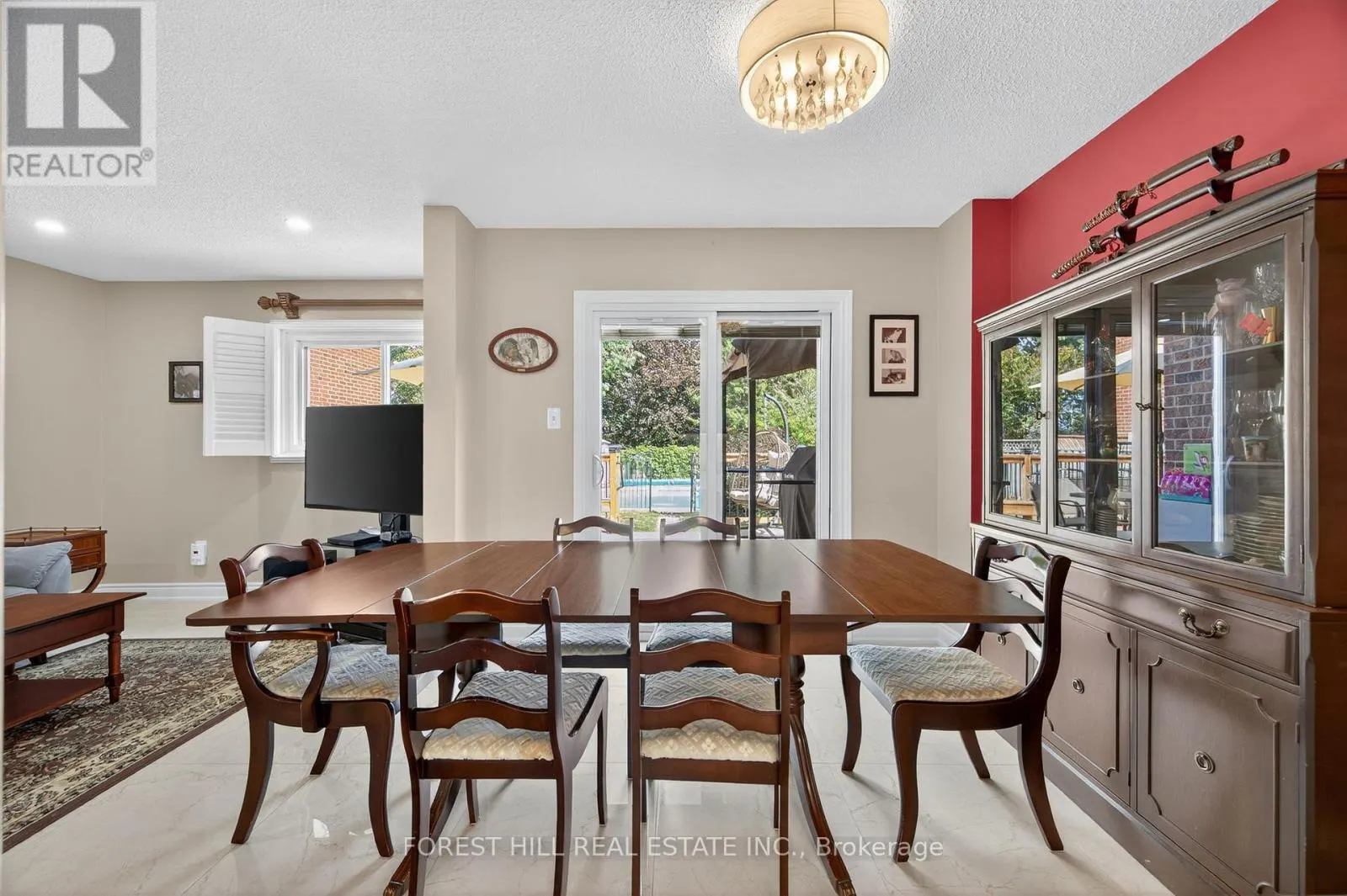 3 BOWERS COURT