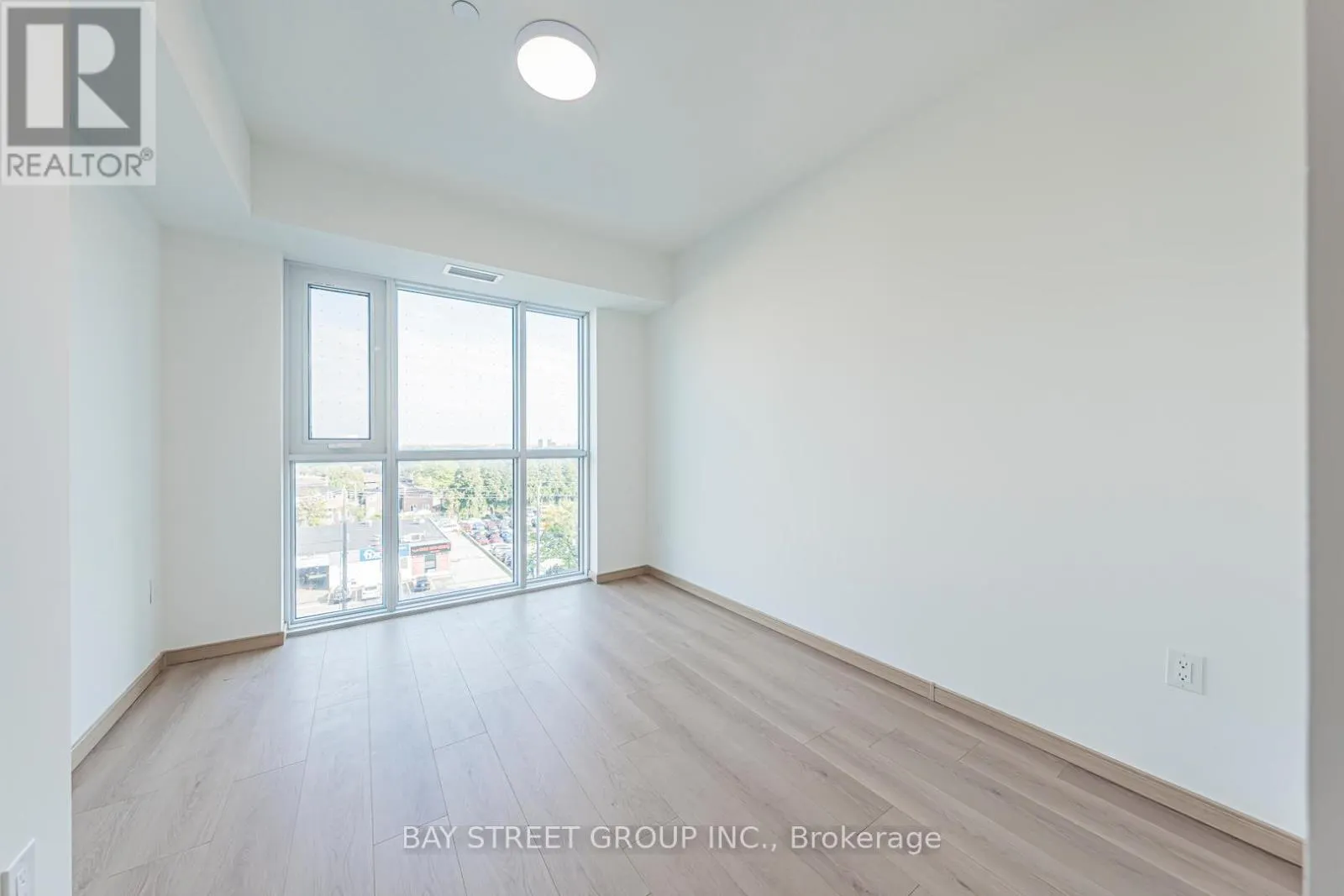 A709 - 3421 SHEPPARD AVENUE E