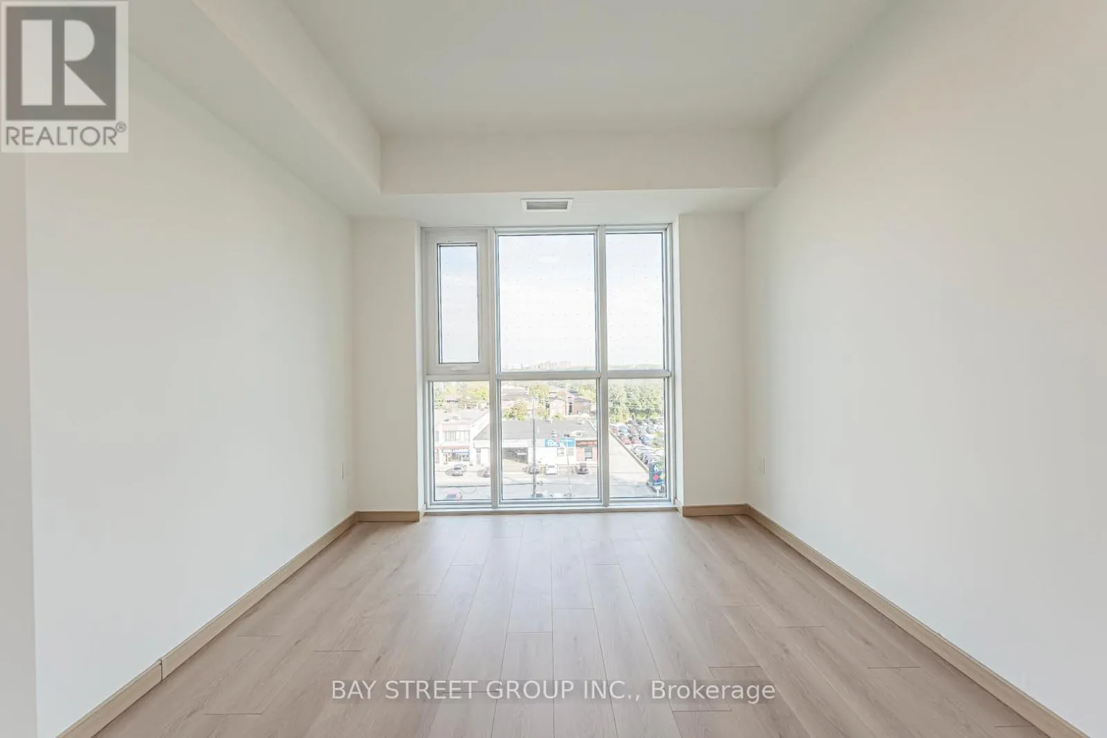 A709 - 3421 SHEPPARD AVENUE E