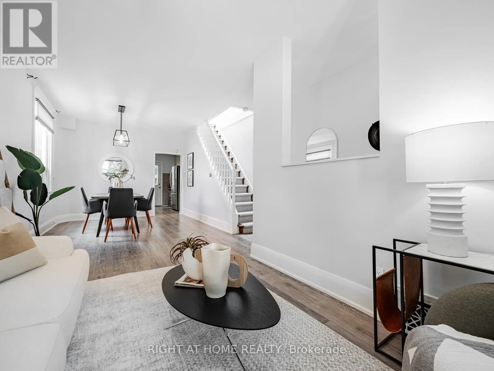 33 WILEY AVENUE