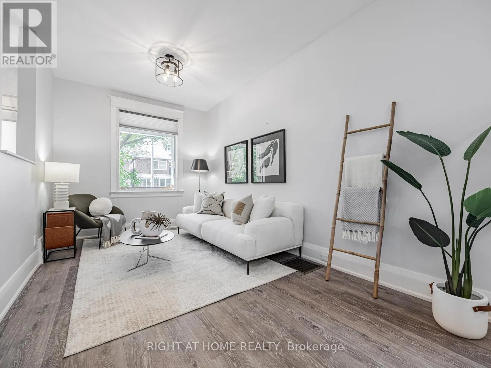 33 WILEY AVENUE