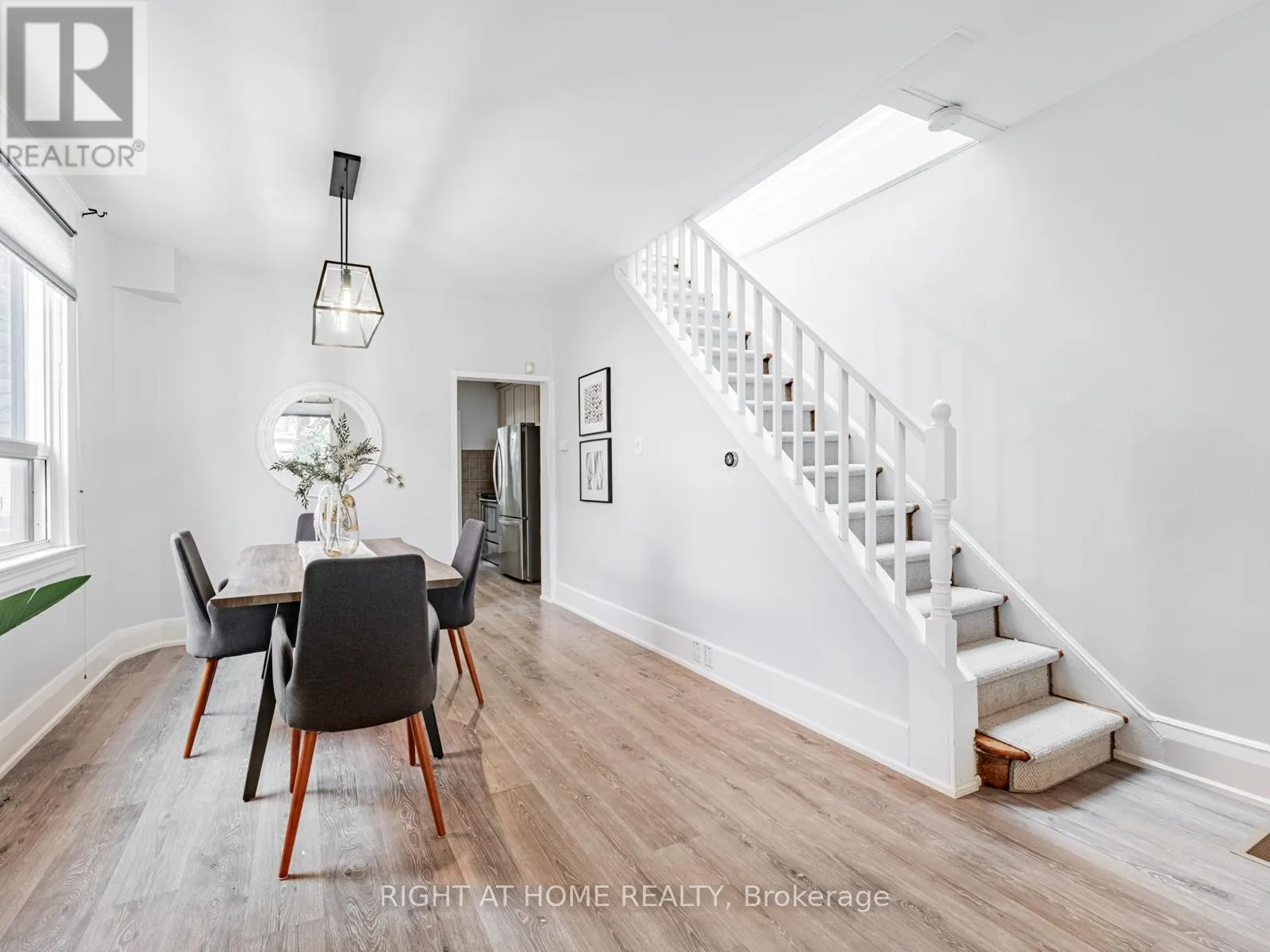 33 WILEY AVENUE