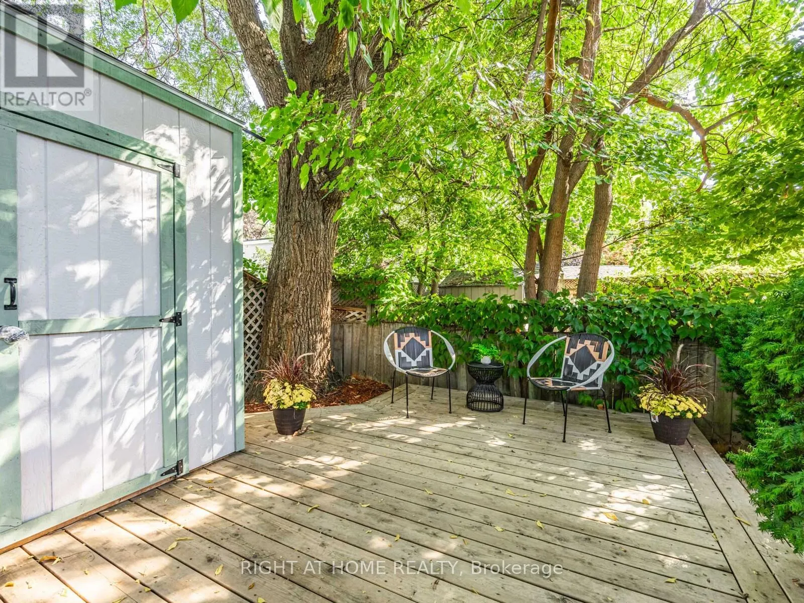 33 WILEY AVENUE