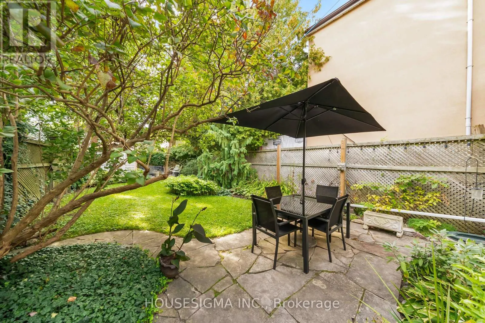 172 ASHDALE AVENUE