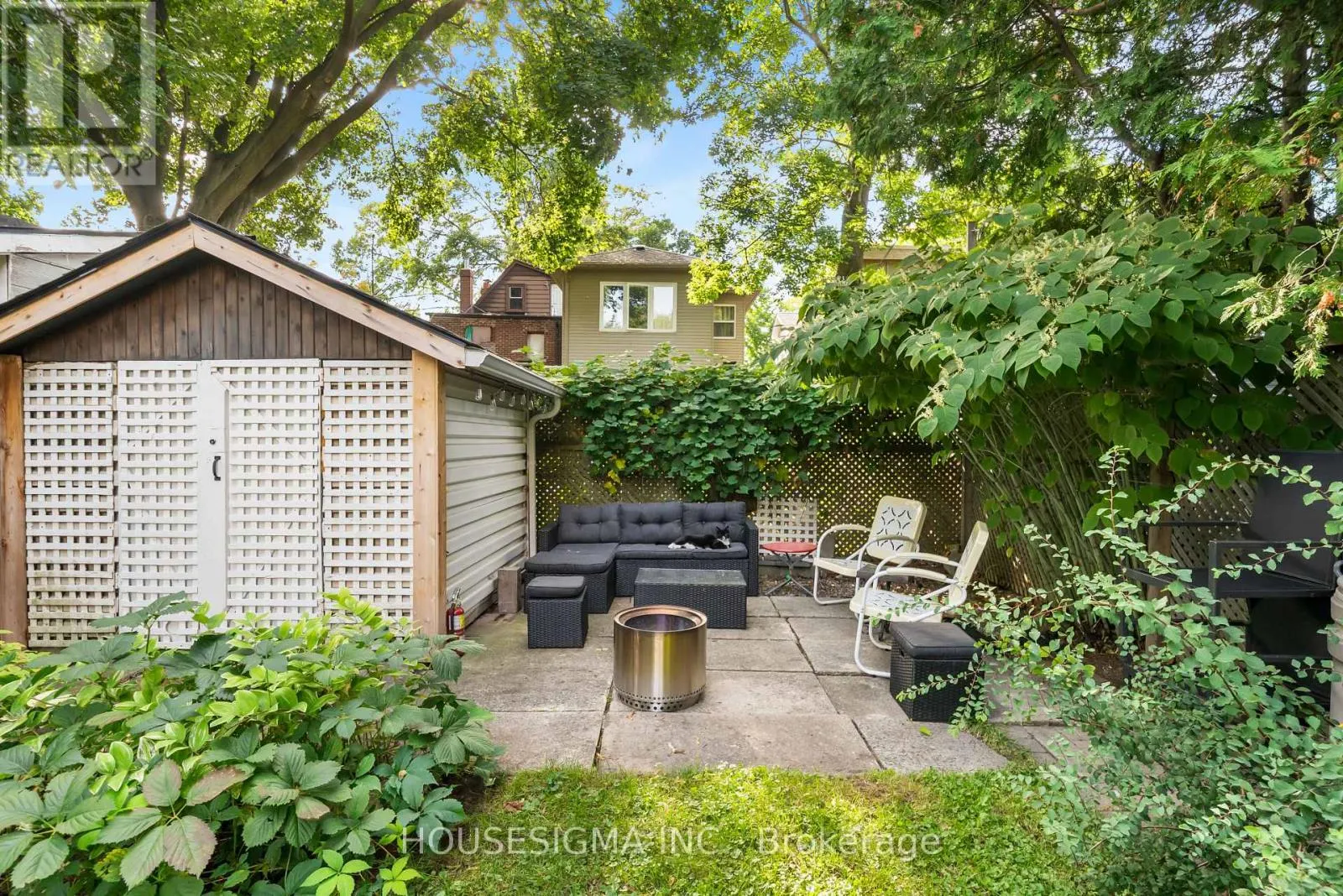 172 ASHDALE AVENUE