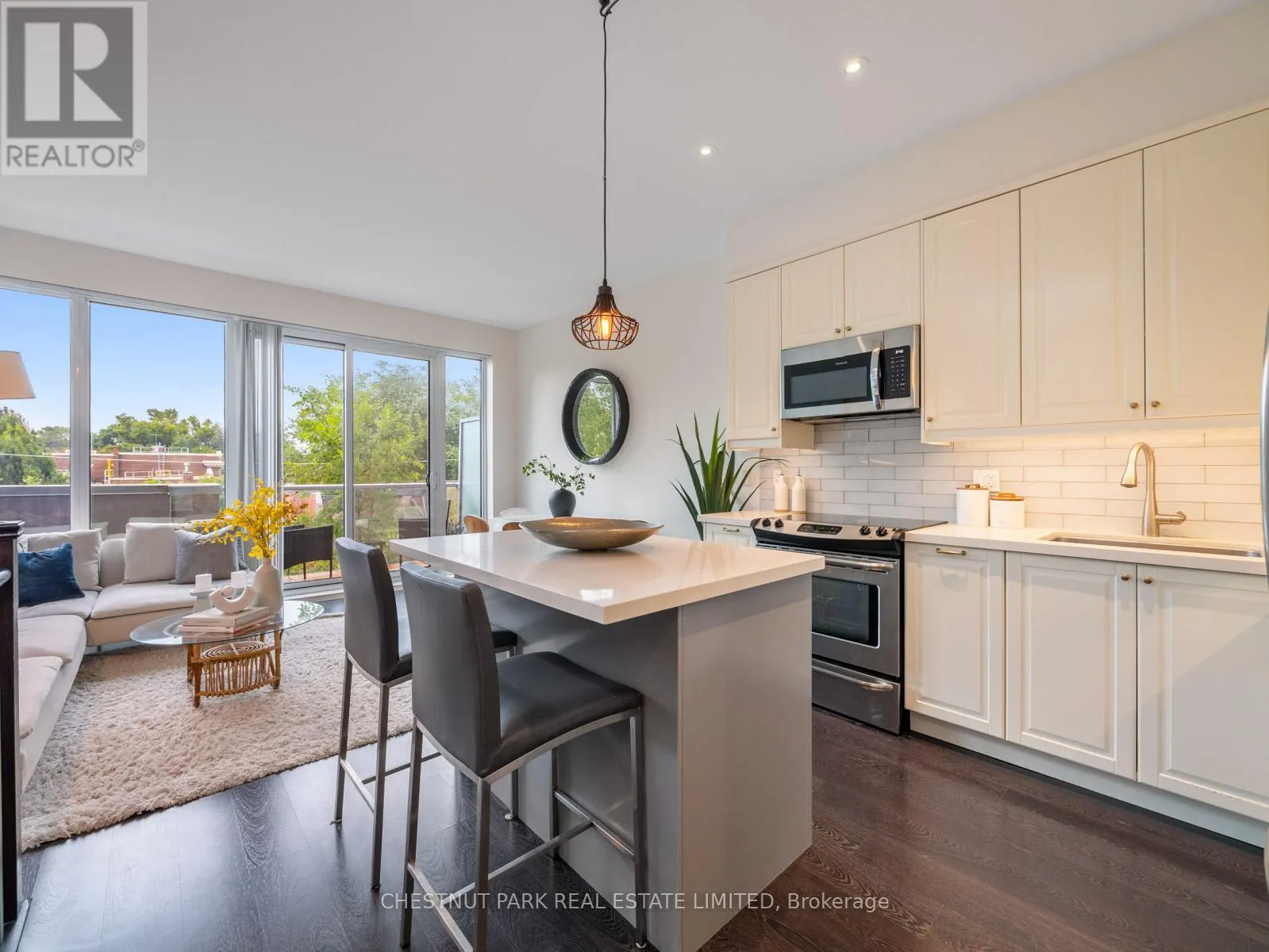 3 - 46 BOSTON AVENUE