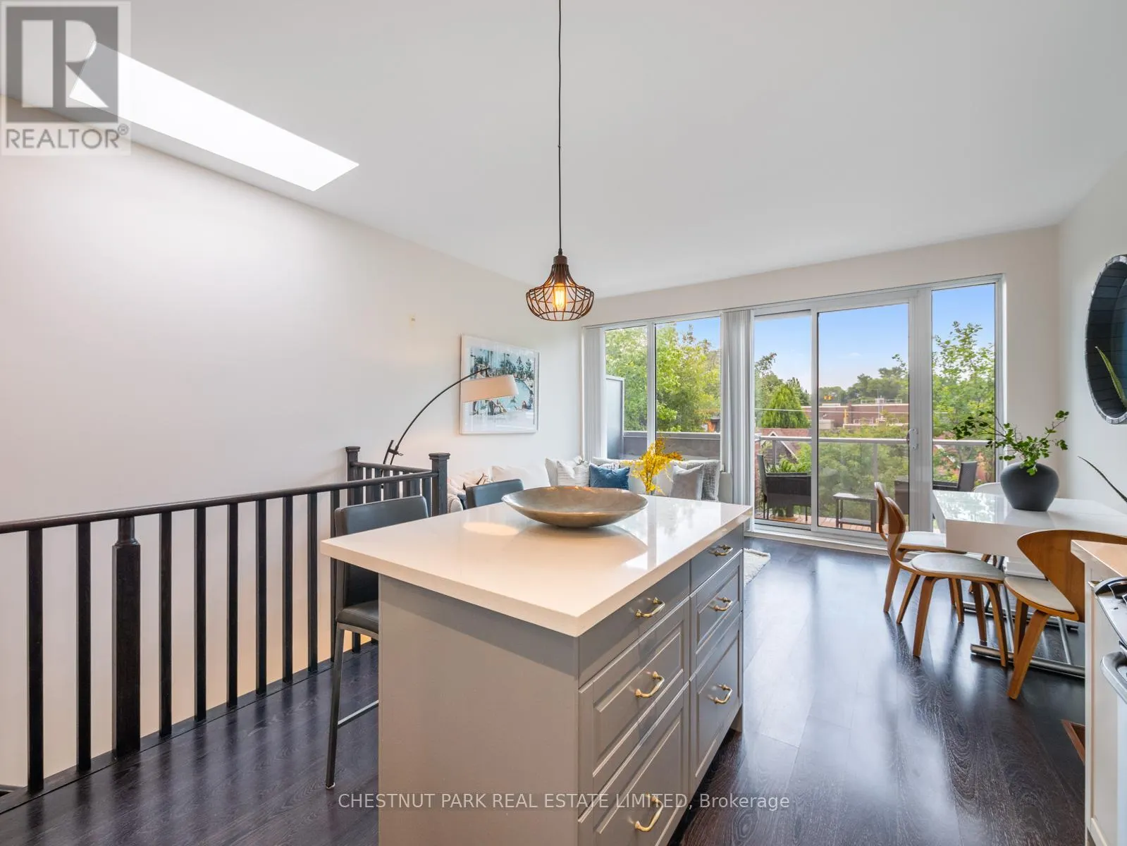 3 - 46 BOSTON AVENUE