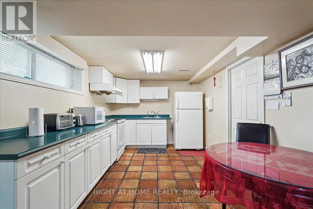 1 SEALSTONE TERRACE