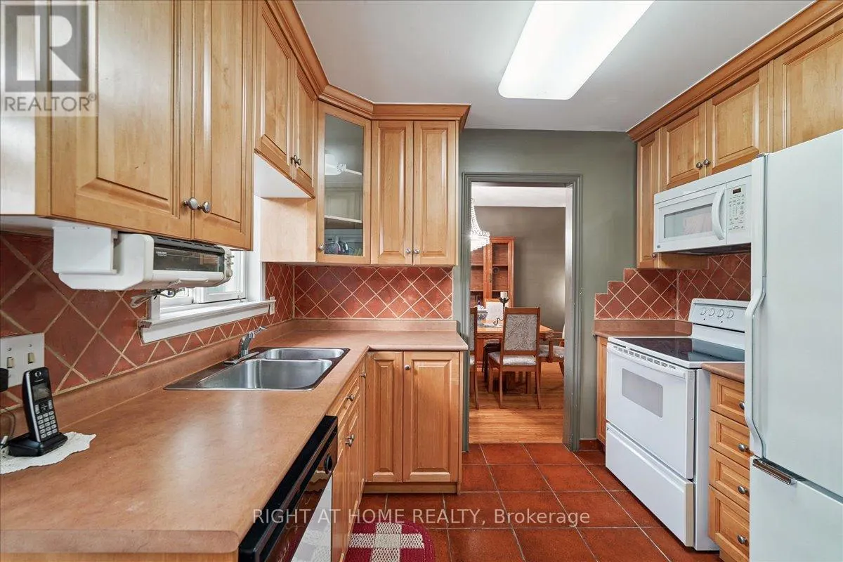 1 SEALSTONE TERRACE