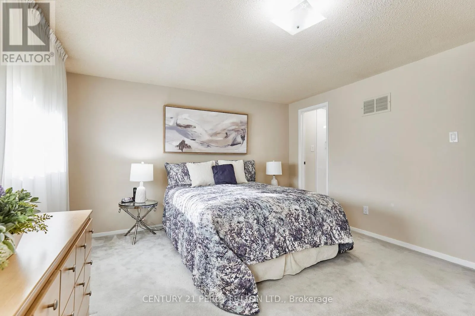 48 NABOB CRESCENT