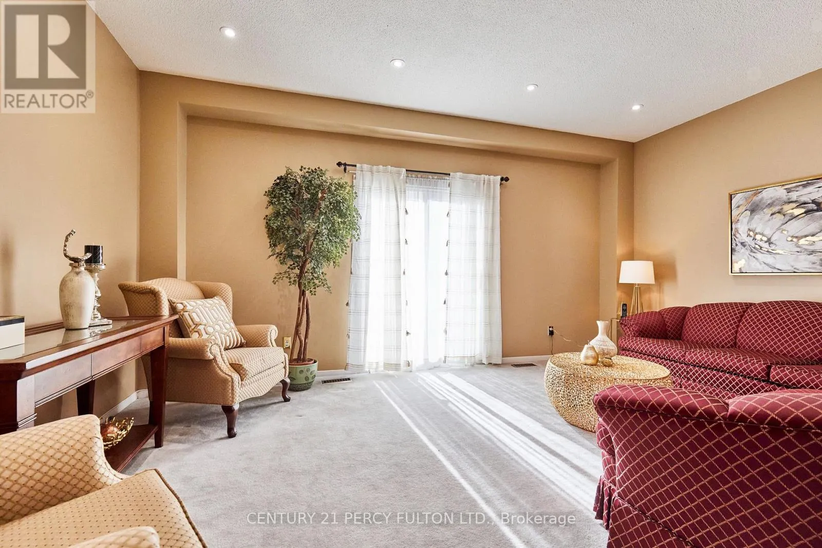 48 NABOB CRESCENT