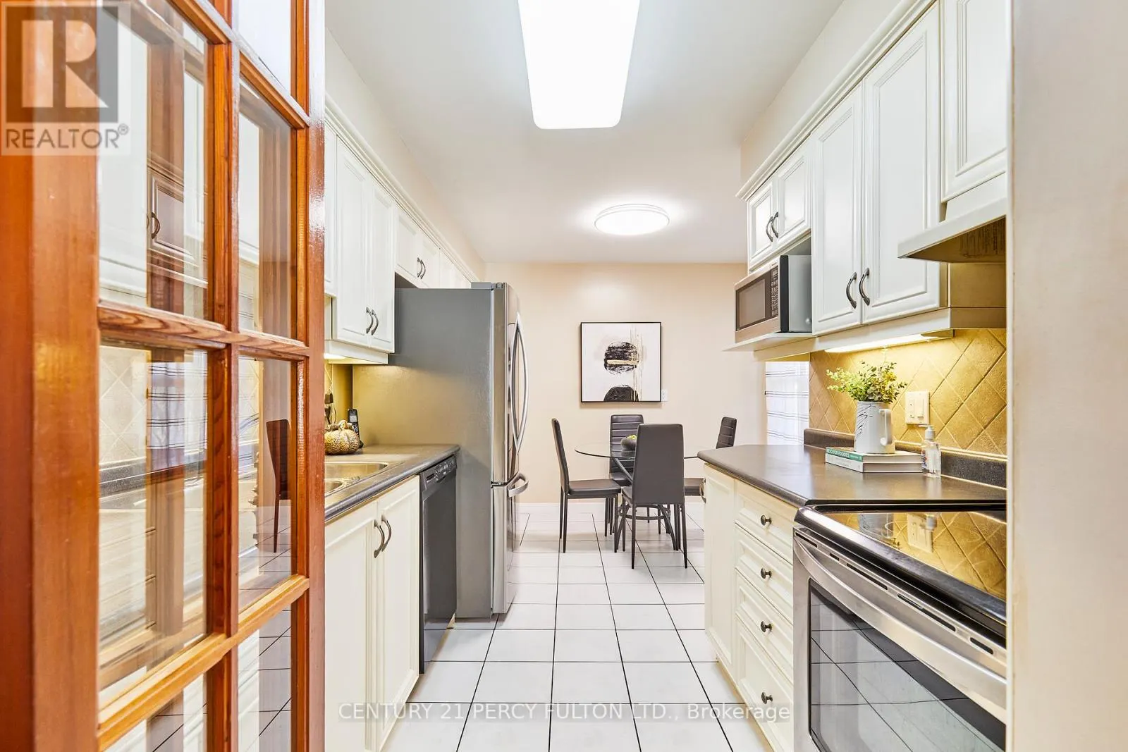 48 NABOB CRESCENT