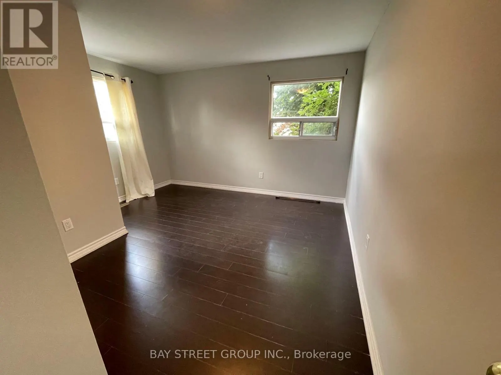 31 WELLPARK BOULEVARD