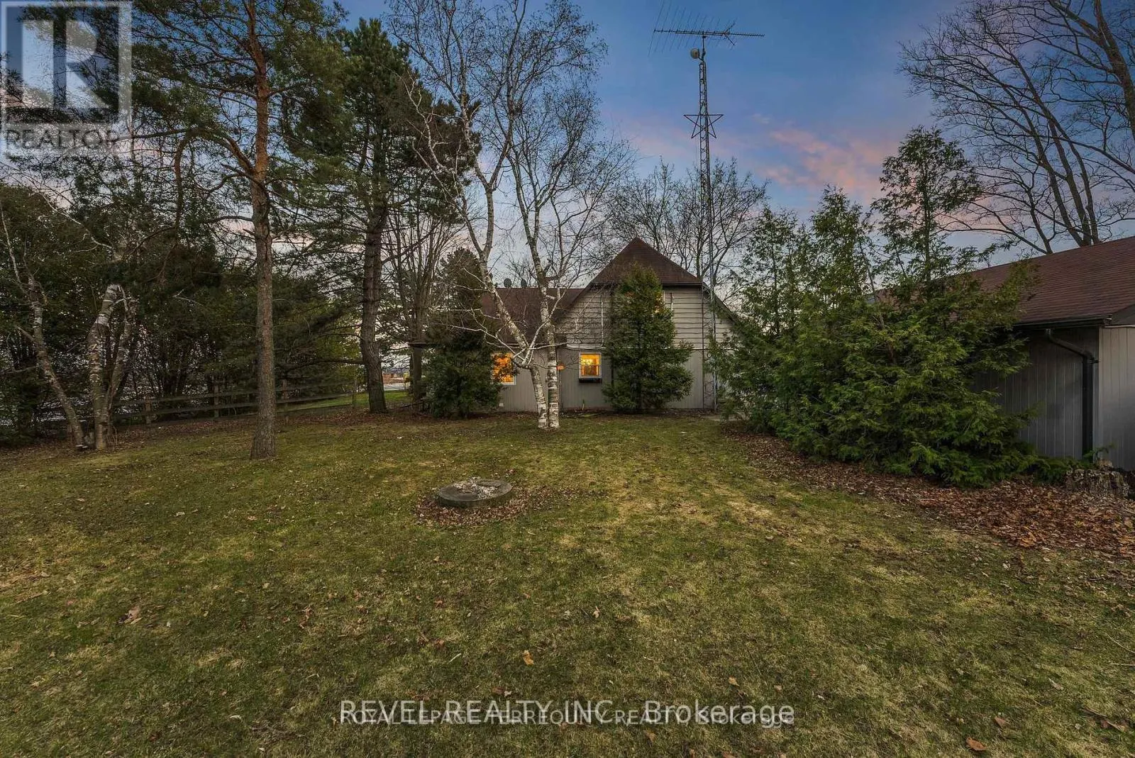 2352 CONCESSION RD 8