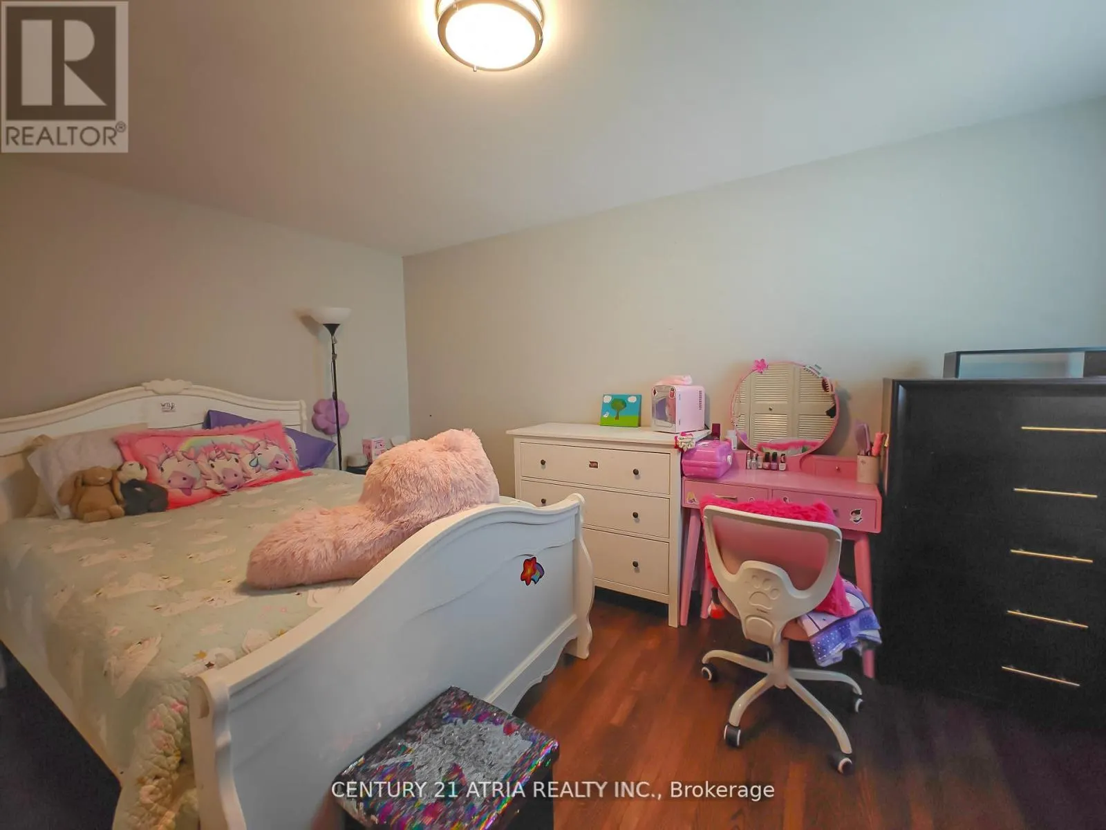 76 LIVINGSTON ROAD