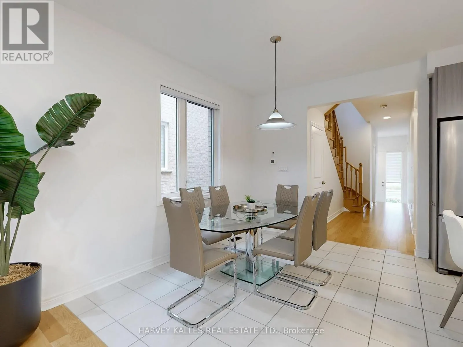 1146 CACTUS CRESCENT