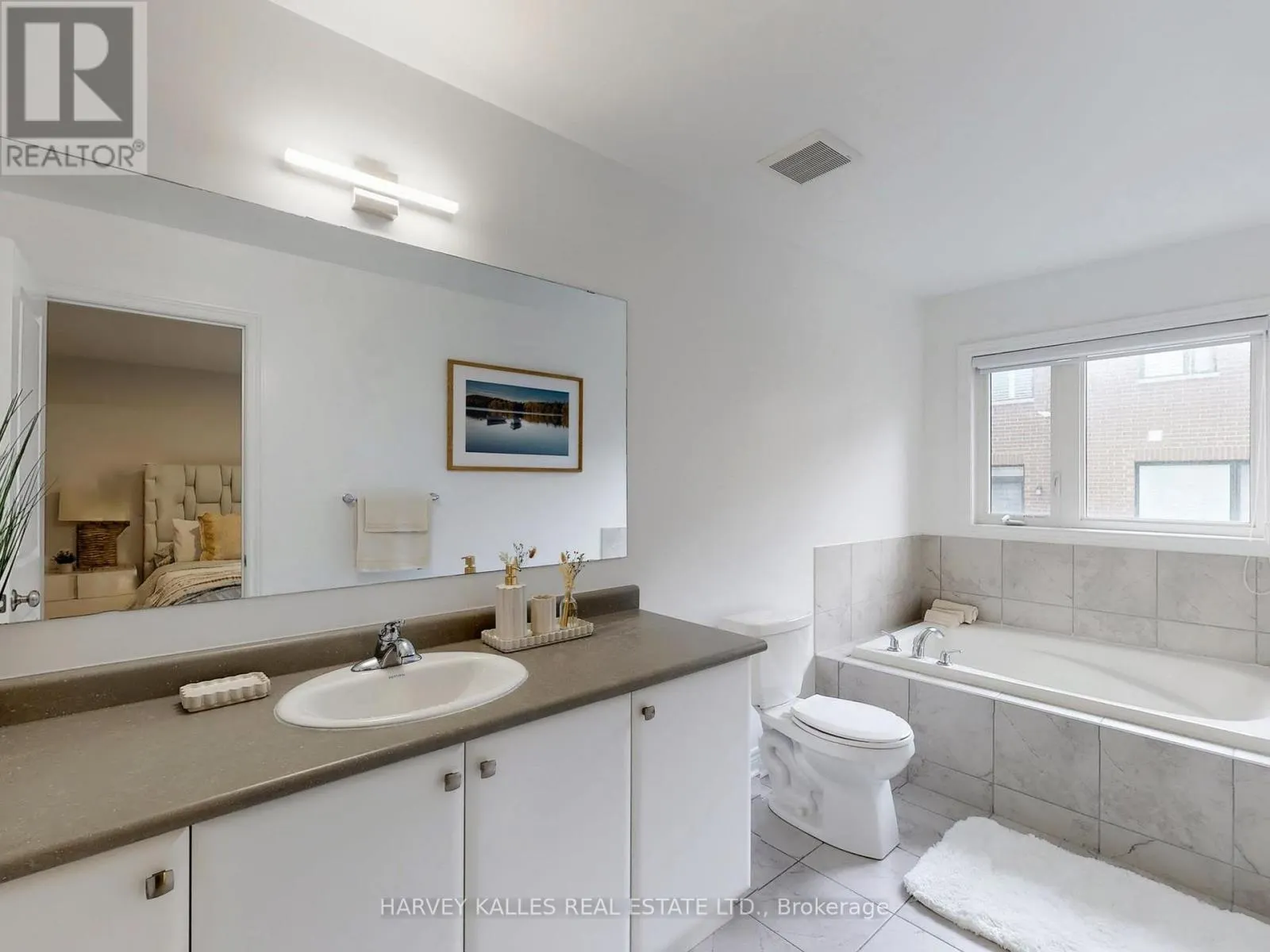 1146 CACTUS CRESCENT