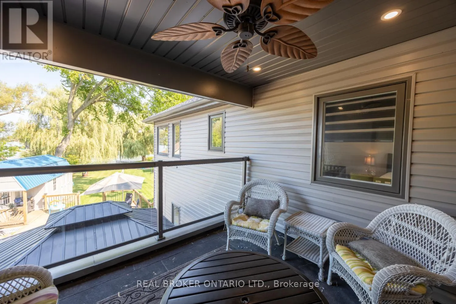 526 VIEW LAKE ROAD