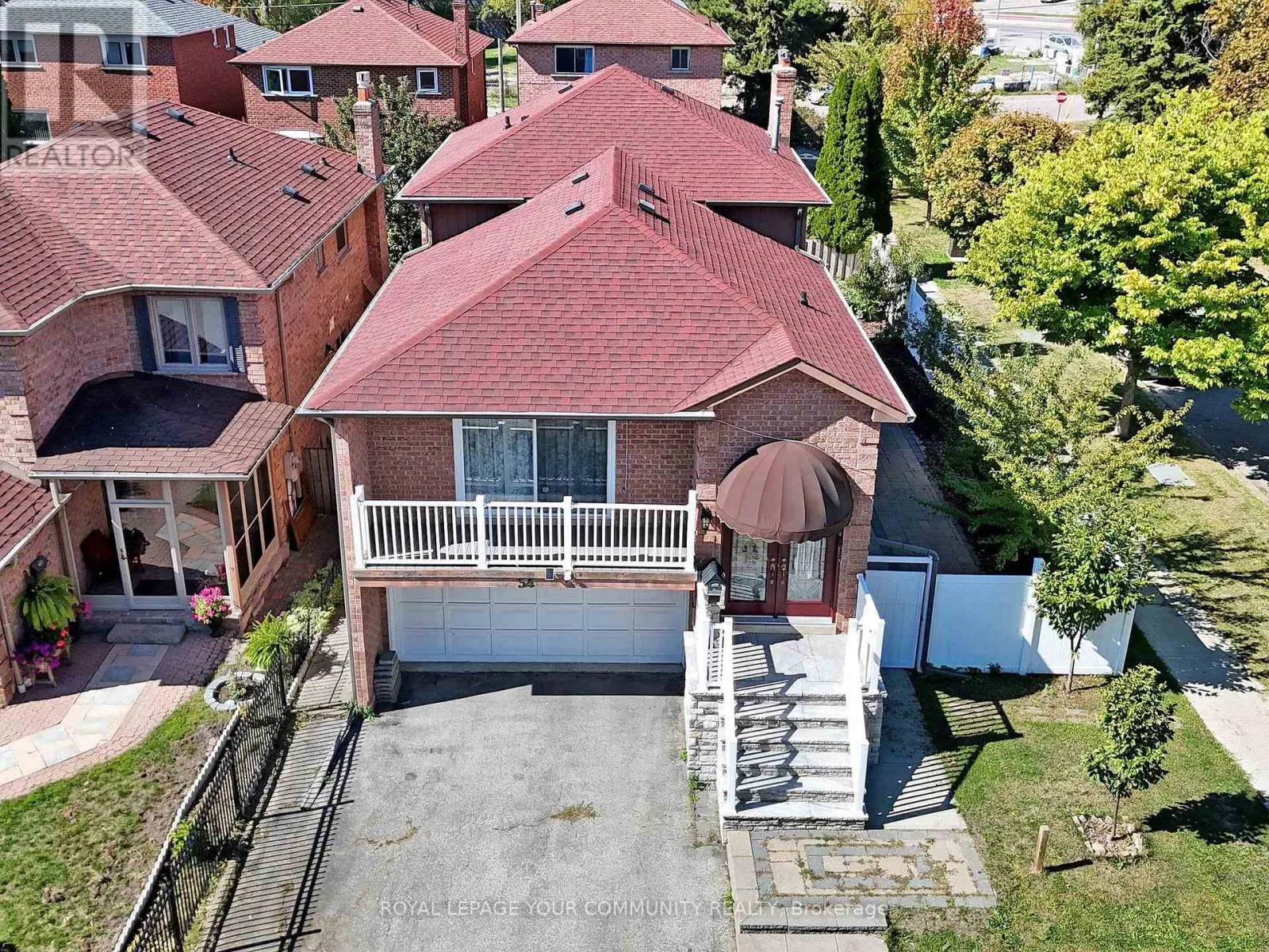54 EMCARR DRIVE