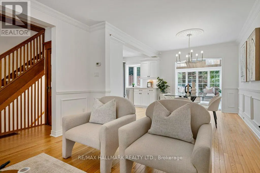 22 BECK AVENUE