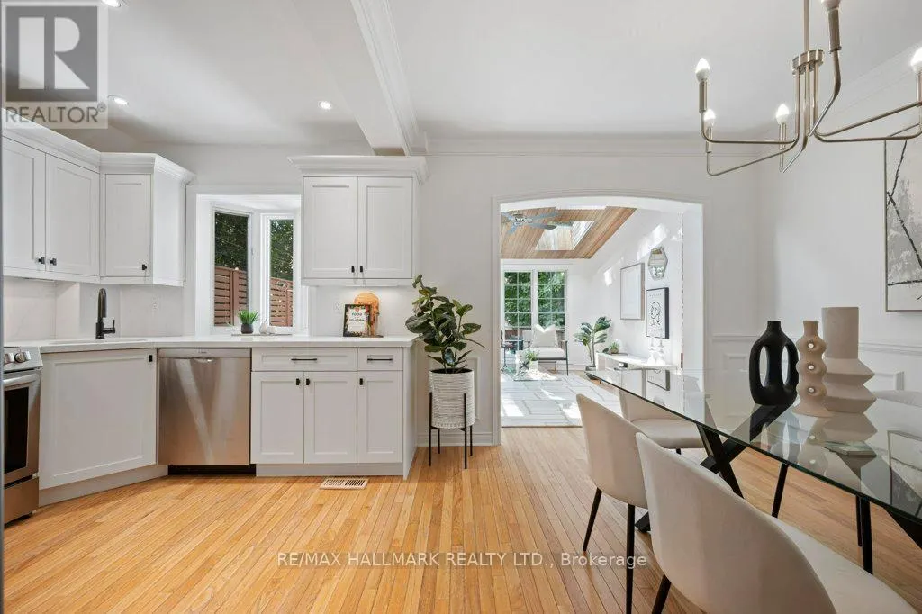 22 BECK AVENUE