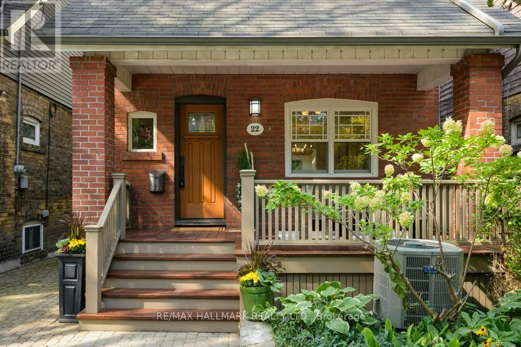 22 BECK AVENUE