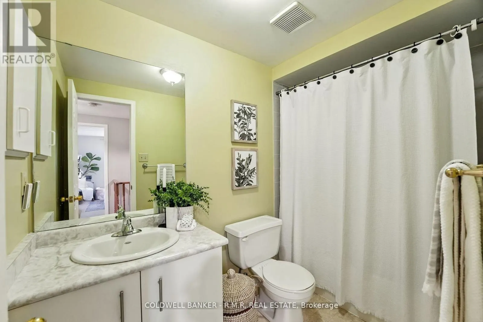 14 - 1801 NICHOL AVENUE, #14