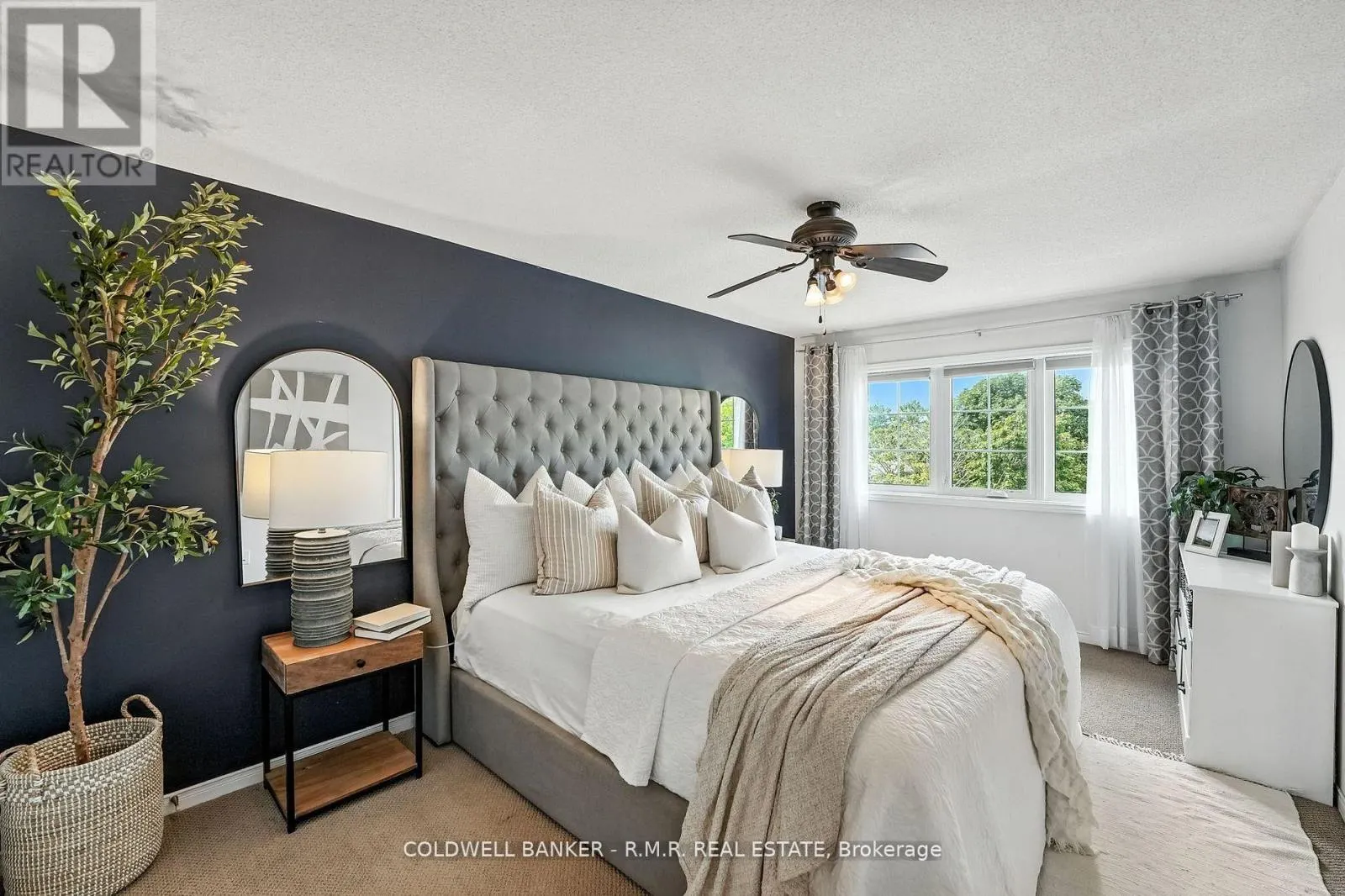 14 - 1801 NICHOL AVENUE, #14