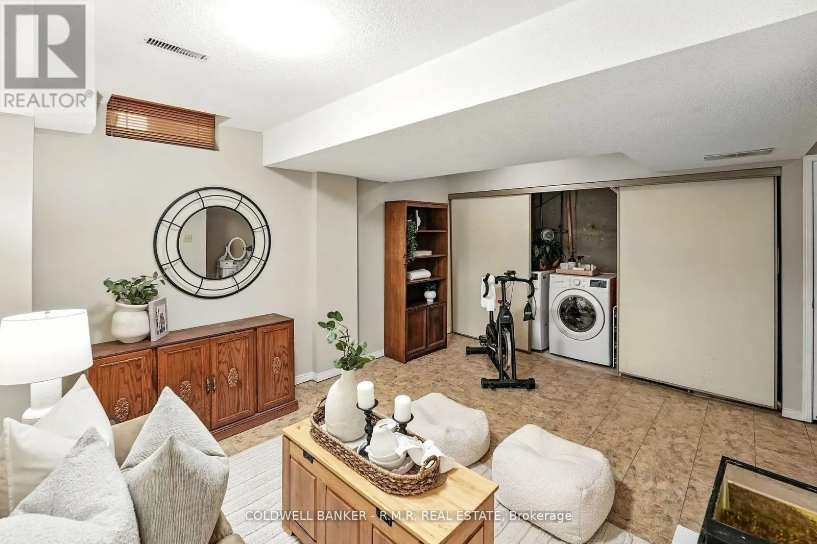 14 - 1801 NICHOL AVENUE, #14