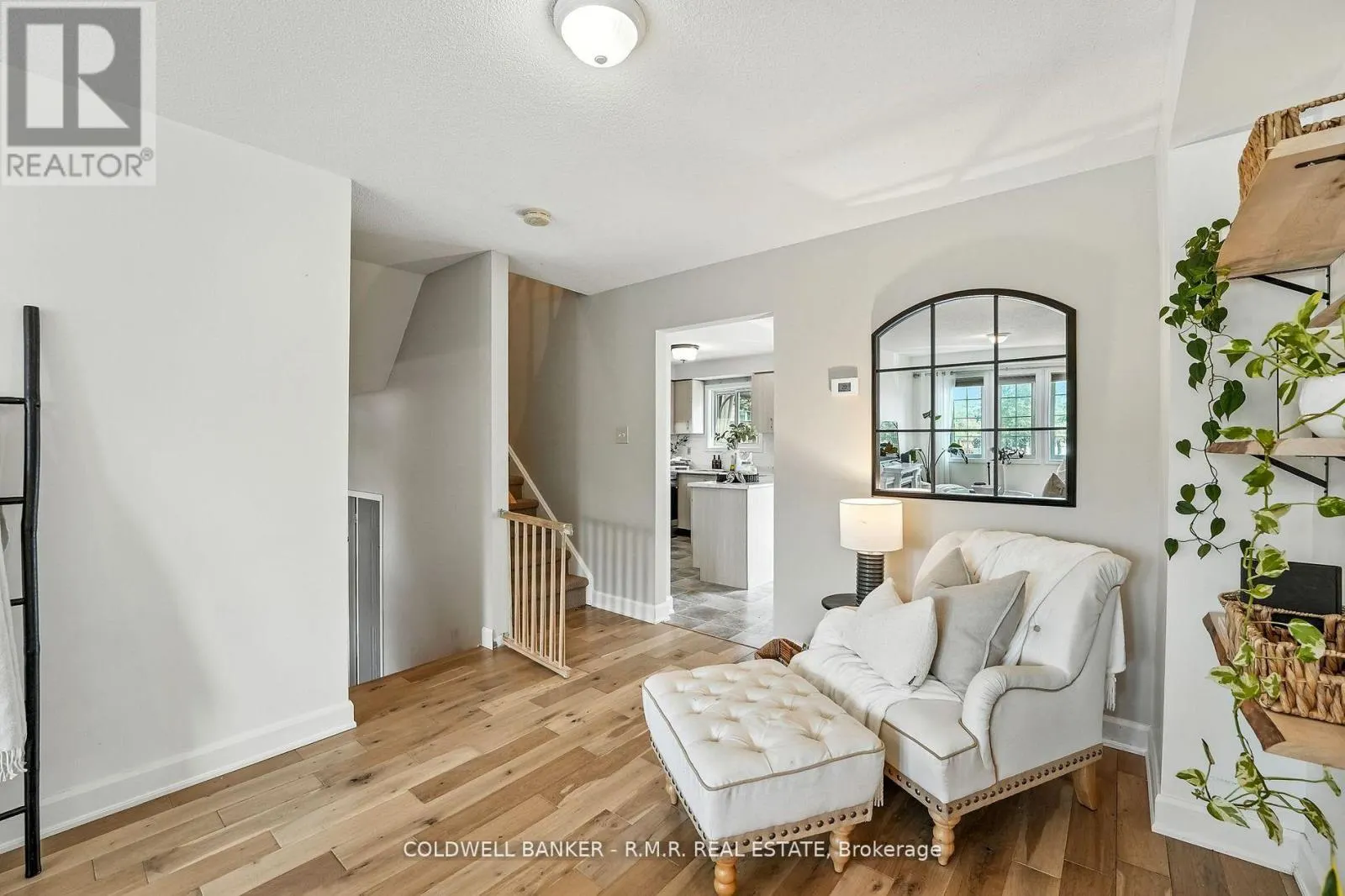 14 - 1801 NICHOL AVENUE, #14