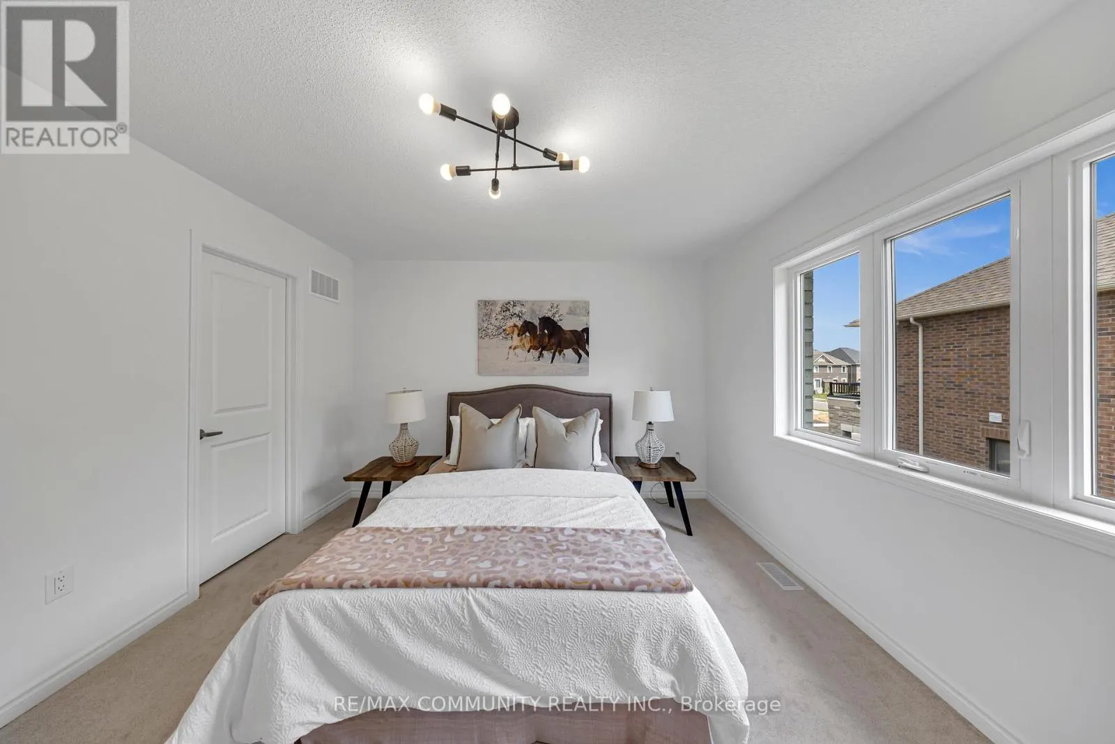 2979 HEARTWOOD LANE