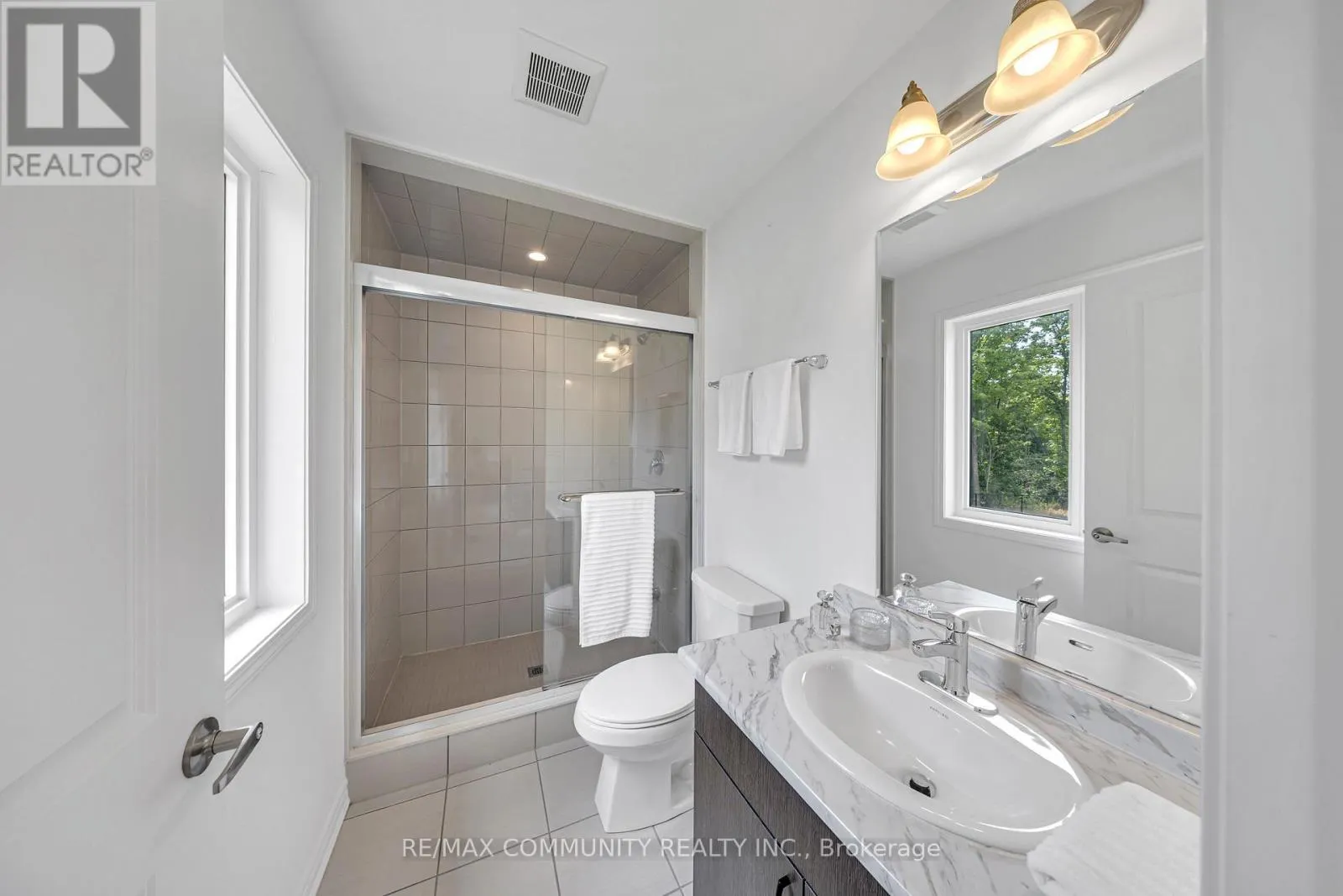 2979 HEARTWOOD LANE