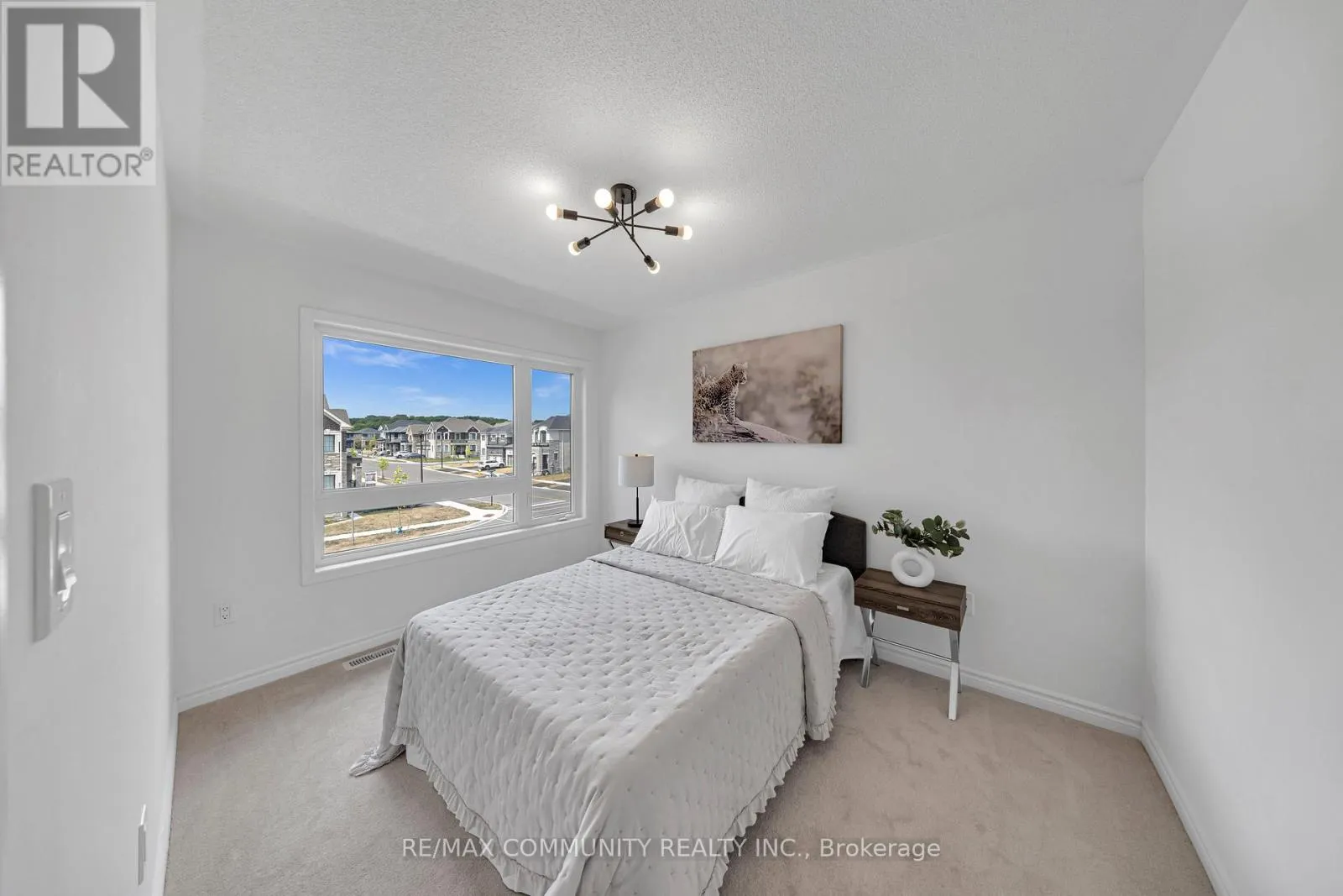 2979 HEARTWOOD LANE