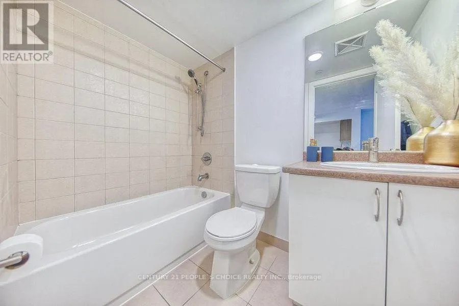 401 - 1346 DANFORTH ROAD
